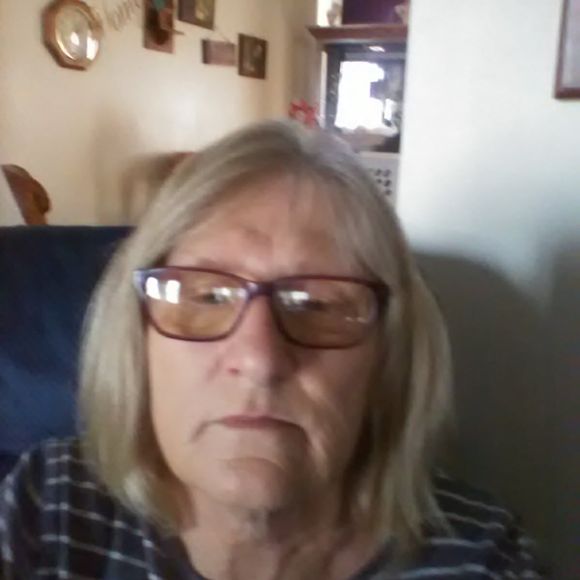 Meet your Posher, Cheryl - Picture 1 of 1